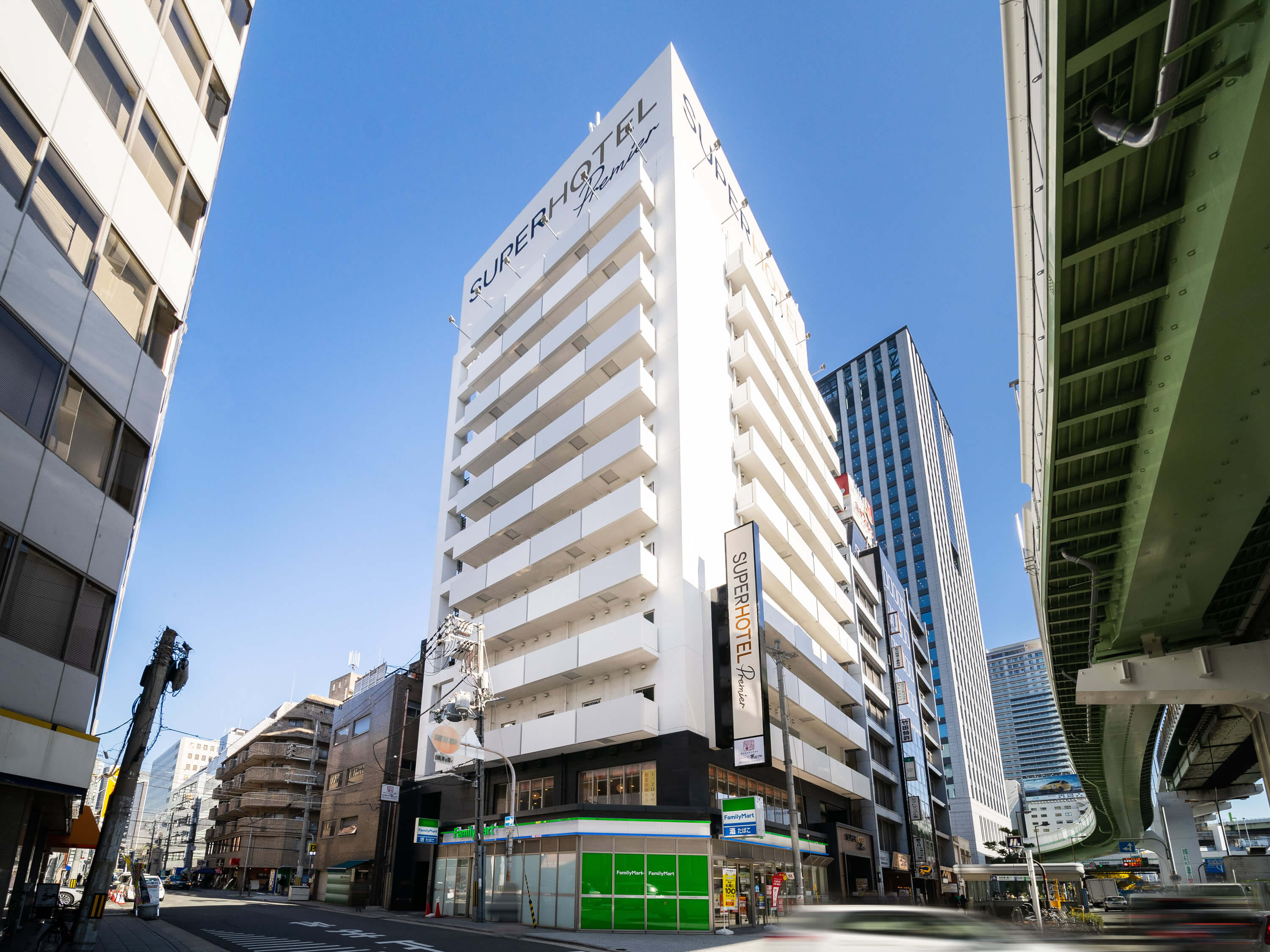 スーパーホテルPremier大阪本町駅前1